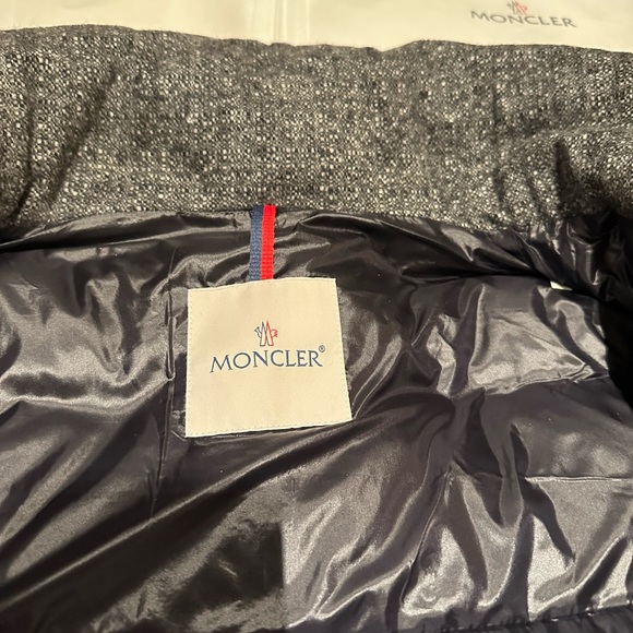 Moncler Collection Jacket Grey Down Donegal Tweed W2022| Perfect Condition - Picture 12 of 14